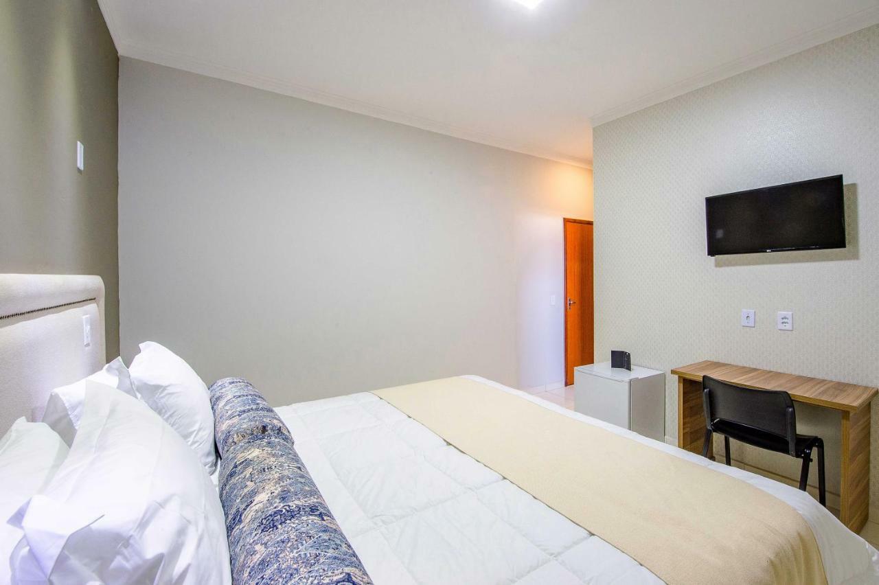 Gabira Hotel Buritama Extérieur photo